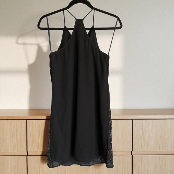 Elegant Black and Gold beaded Women's Dress - Picture 2 of 5